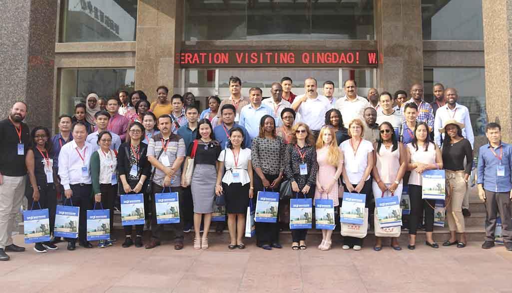 十六国官员莅临sunbet申搏参观访问